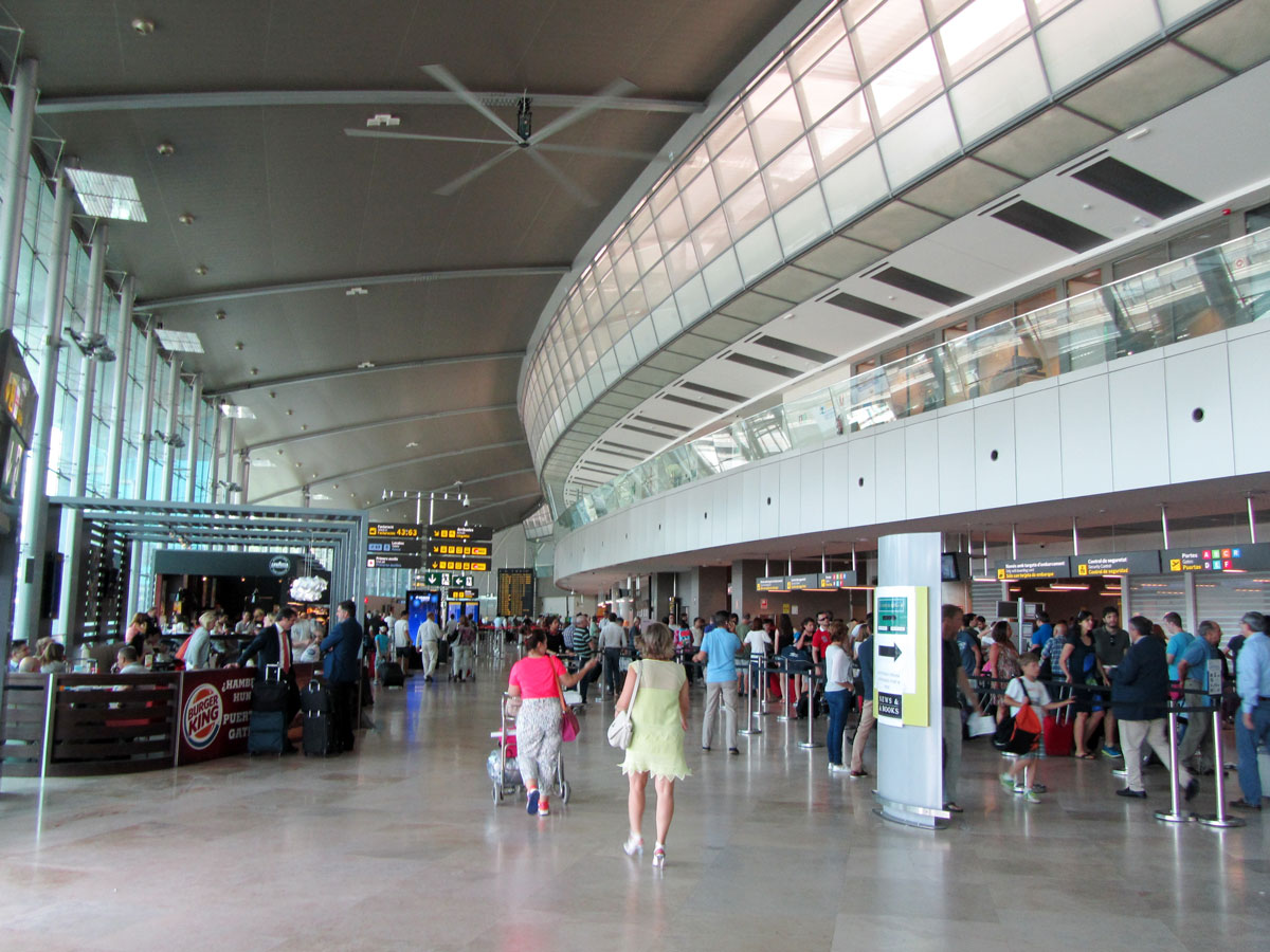 Valencia Airport car rental
